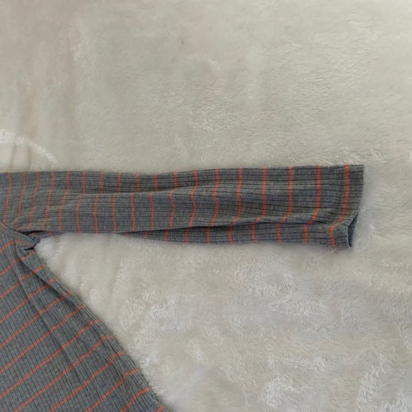 Two Sweaters - Rachel Rachel Roy and Jessica Simpson Gray Sweaters Size M - Picture 6 of 16